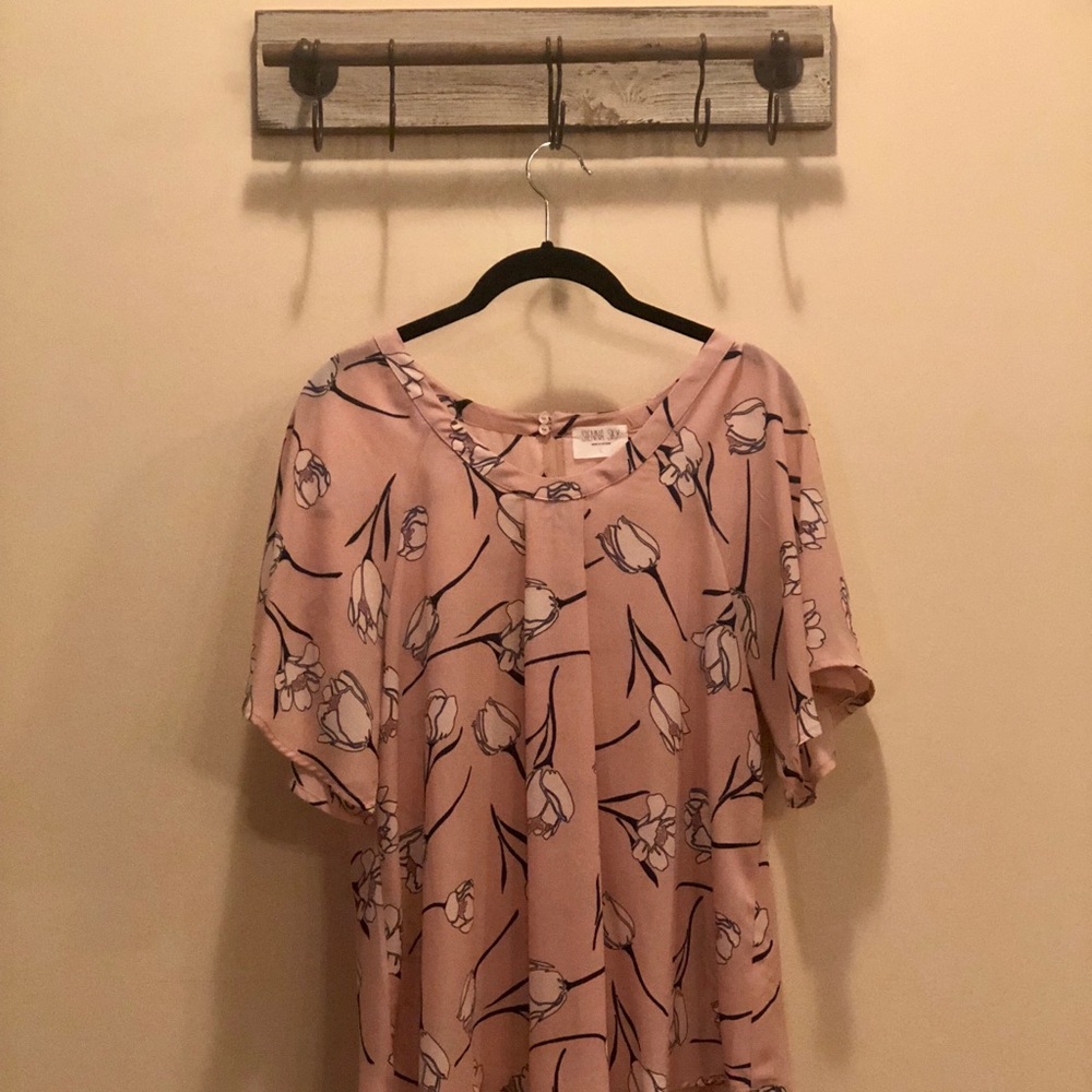 Blush Floral Blouse